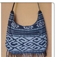 Tas Lombok Tenun Toraja Hitam Putih Etnik Selempang Besar Pria Wanita Tas Outdoor Pendaki Traveller