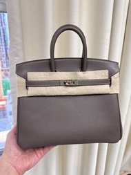 好靚既Birkin 25 8F 石器灰 Epsom 皮 內縫 O年 內拼藍色 95新😍