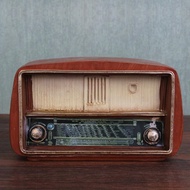wholesale Europe style Resin Radio Model Retro Nostalgic Ornaments Vintage Radio Craft Bar Home Deco