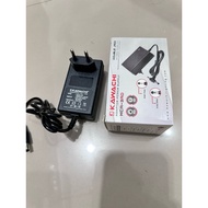 12V 3 A Adapter/12 Volt 3 Ampere Adapter