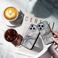 Posh | iPhone14 仿真皮防撞軟膠邊可摺疊多角度站立保護殻