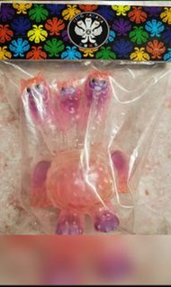 Art junkie king pacara 透明粉紫色 三頭羊 香港抽選