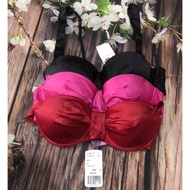 Vnxk surplus bra from shop 32C.