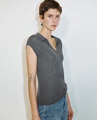 URBAN REVIVO - Áo dệt kim nữ cổ bẻ tay ngắn Lapel UWM950031-B5A