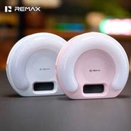 The RT-E185 Portable Live Streaming Fill Light Features Long Battery Life, Making It Ideal For Live 