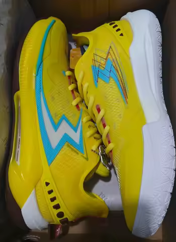 ° Men Basketball Shoes Outdoor Hiking Running Basketball Sports Sneakers for Male Mesh Breathable BI