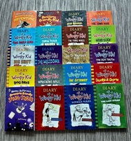Diary of a Wimpy Kid Box of Books