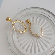 9-tailed fox pendant