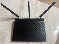 ASUS RT-AC66U 無線路由器