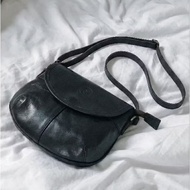 Bernie Leather Slingbag Leather Hawa Black