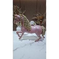 Odette horse