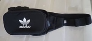 Adidas 運動腰包 DV2400 (可議)