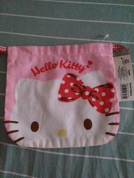new buy from Japan ~ sanrio original  hello kitty  bag made in Japan ~正版全新 吉蒂貓 公仔圖案 索繩小袋 包包 收納袋 購自日本