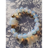 Moonstone with nine tail fox charns