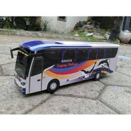 Ready Miniatur Bus Sugeng Rahayu Lumba Lumba Discovery