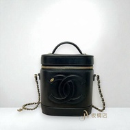 CHANEL包包 黑色羊皮淡金釦提把斜背化妝盒 AS0323