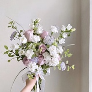 【鮮花】白紫色風鈴花玫瑰康乃馨鮮花捧花
