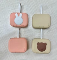 4000mAh power bank with Lightning and type c cable 4000mAh 行動電源, 包含 Lightning 充電線和 Type-C 輸出