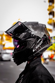 LS2 FF800 STORM - MÀU ĐEN BÓNG - MŨ BẢO HIỂM
