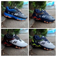 BADMINTON SHOES/BULUTANGKIS, TENNIS SHOES sports gym shoes