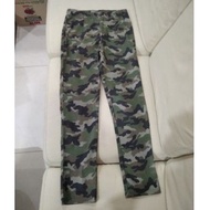 [Preloved] Miira Mew Army Leggings