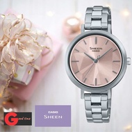 Casio sheen she-4558d-4adf เป็นนาฬิกาคุณผู้หญิงที่มีความอ่อนหวานซ่อนเปรี้ยวในแบบฉบับของตัวเองมีความส