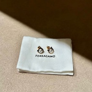 Ferragamo Gancini珍珠耳環