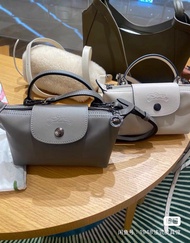 Longchamp  mini 牛皮Bag