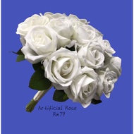 Hand flower fiance/sanding