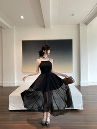 ชุดเดรสยาวสายเดี่ยวสีดำ ชิคYOU ทรงเอ เอวสูง แขนกุด คอวี สไตล์หวานๆ สำหรับผู้หญิงวัย 18-24 ปี