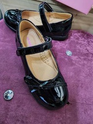 女童漆皮黑皮鞋💯💯✌️