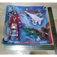 Fighter plane ultraman toy