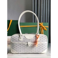 Goya Medieval Baguette Baguette