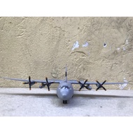 Airplane assembly model C-130 1:144