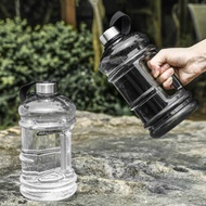 【SEBG】 2L Portable PETG Water Bottle with Handle Gym Bashaker Bottle Hot