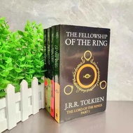The Hobbit and The Lord of the Rings Books Set: The Fellowship / The Two Towers / The Return of the 