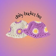 CROCHET DAISY BUCKET HAT