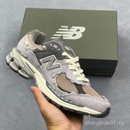 36-45 Size New Balance 2002R Men Women Fashion Sports Running Shoes