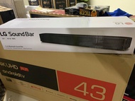 LG Sound Bar SK1 พลังเสียง 40 วัตต์ ขนาดกะทัดรัด