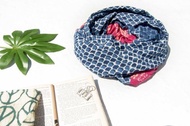藍染絲巾/蠟染刺繡絲巾/植物染圍巾/indigo漸層綿線絲巾-紅色漸層