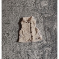 Biquette brand girls' vest size 90/18-24 months (minus use)