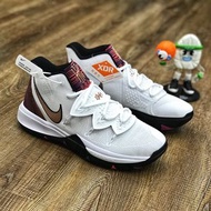 Nike Kyrie 5 BHM