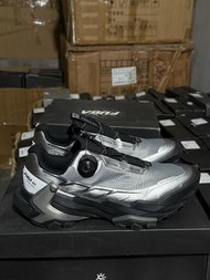 KAILAS FUGA DU BOA 越野跑鞋 黑銀色