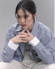 Ve.n.to Marvelous shirt - เสื้อเชิ๊ต Oversize shirt สี Navy Stripe