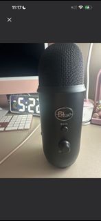Blue Yeti USB Microphone - Black