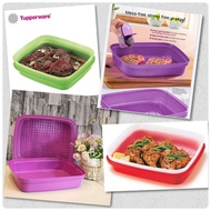 4'2166 Tupperware Season Serve 1.9L (1) /Tupperware Junior Season Serve 1.2L (1)/ Season Serve food 
