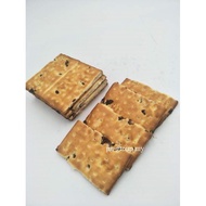 Khong Guan Biscuit Sultana 4.5 Kg Tin ( ReadyStock )