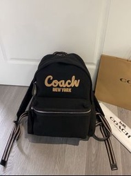 COACH-新款 黑丹寧牛仔雙肩包  很輕~男女通用