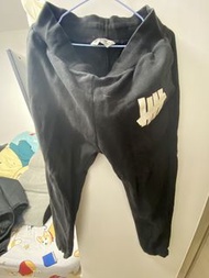Undefeated 黑色運動褲