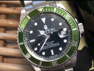 Bapex Submariner 綠色錶圈手錶， A BATHING APE BAPEX @第一代綠圈潛水錶（綠水鬼絕版），100%real